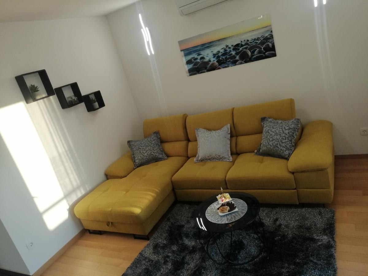 Luxury Apartment Queen Solin Buitenkant foto